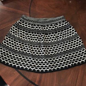 Jessica Simpson black + white sweater skirt